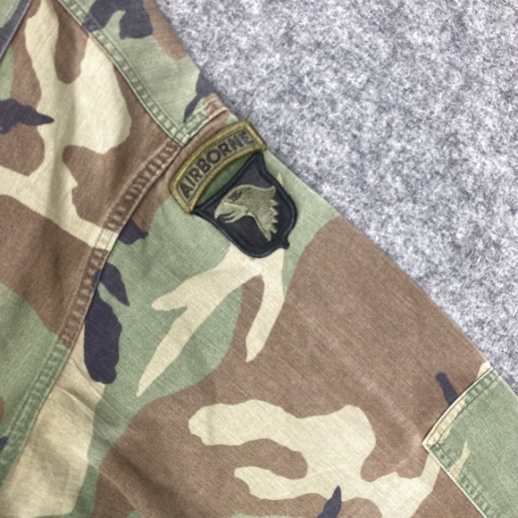 Vintage US Army Camo Coat Men Medium Regular Woodland BDU Military CPT Airborne - Picture 6 of 14